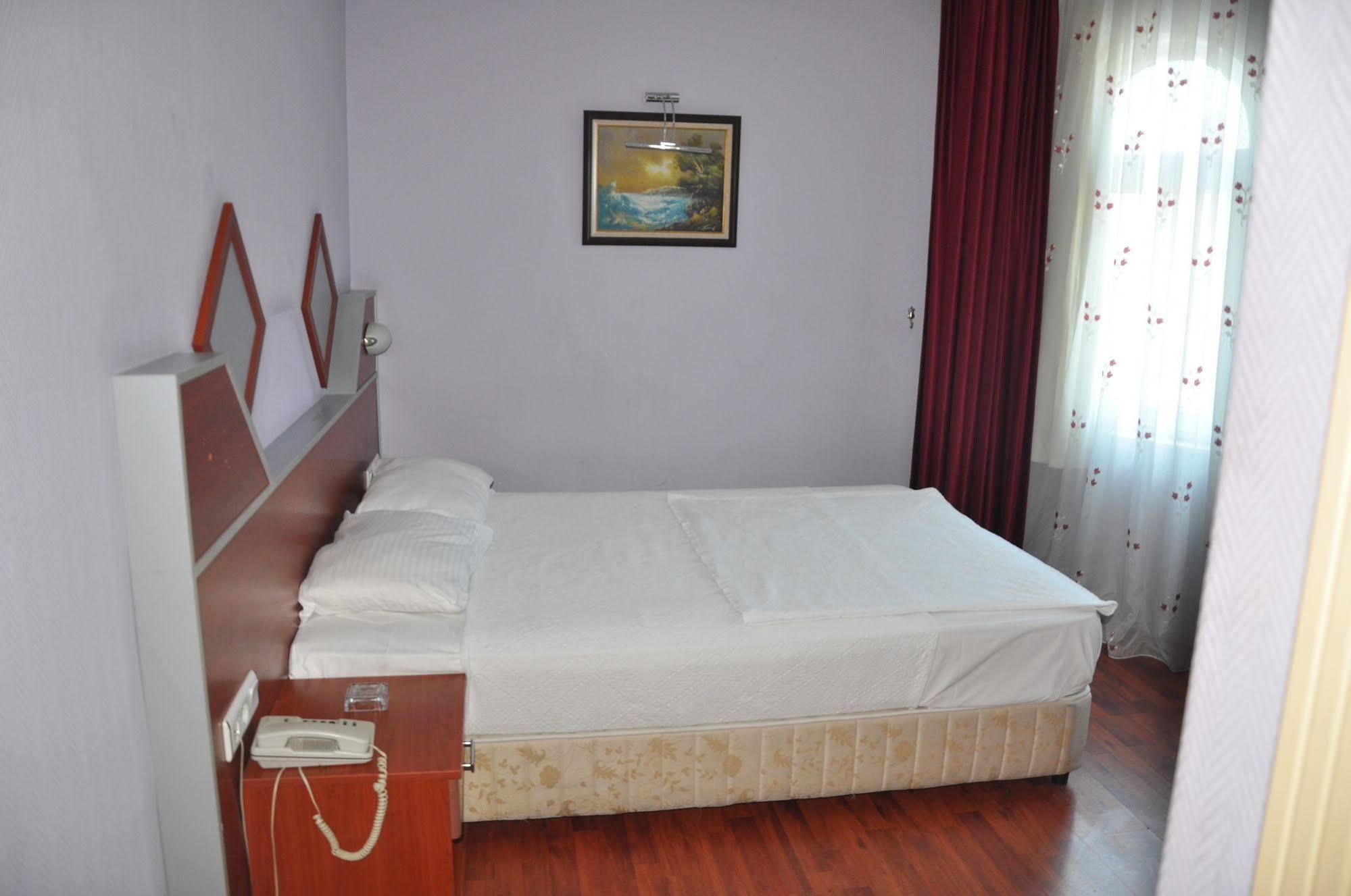 Antalya Madi Hotel ภายนอก รูปภาพ